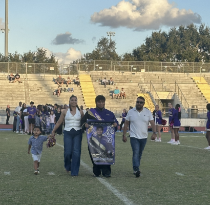 Fort Pierce Central Honors Seniors at Homecoming – LucieLink
